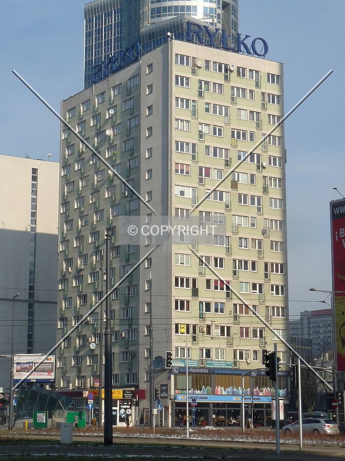 Photo 155-937-529