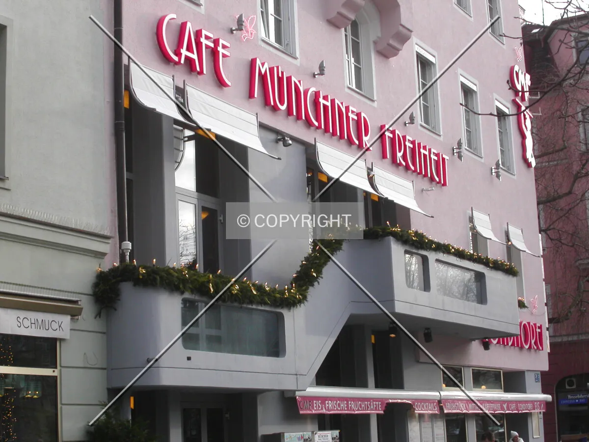 Café at Leopoldstrasse