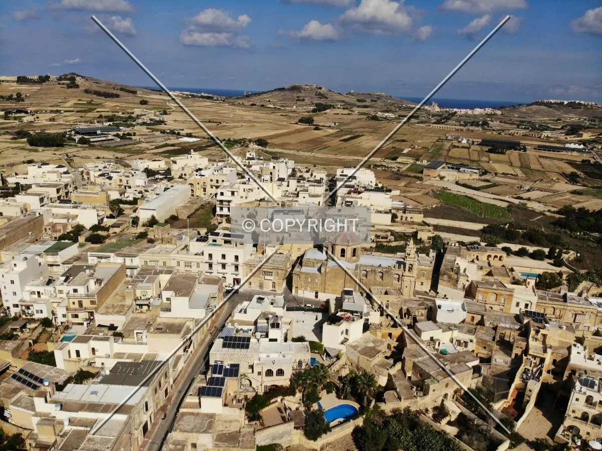 Photo 157-140-671