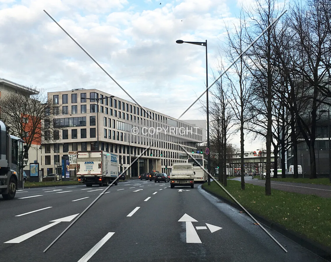 Photo 157-180-212
