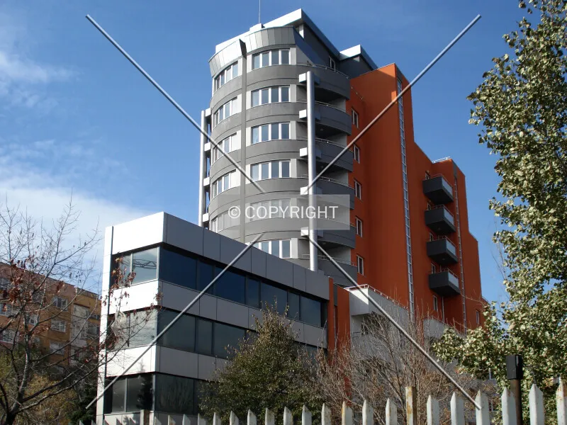 Photo 157-303-767