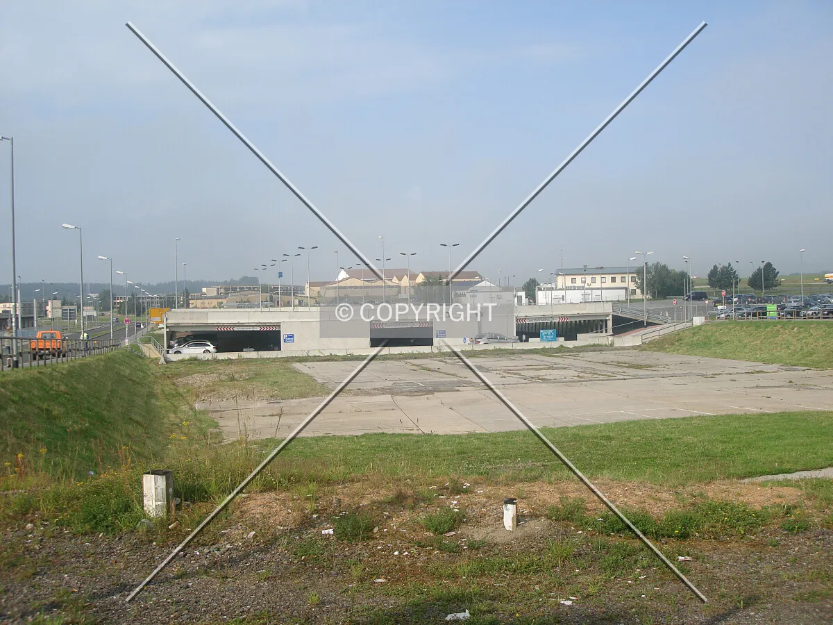Photo 157-336-632