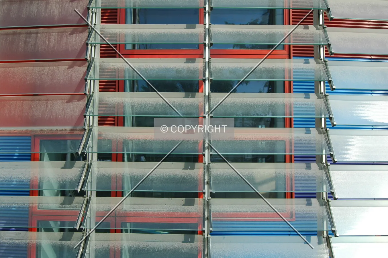Photo 157-384-786