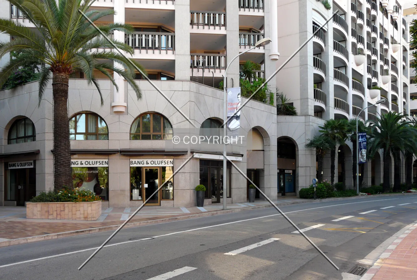 Base on Boulevard des Moulins