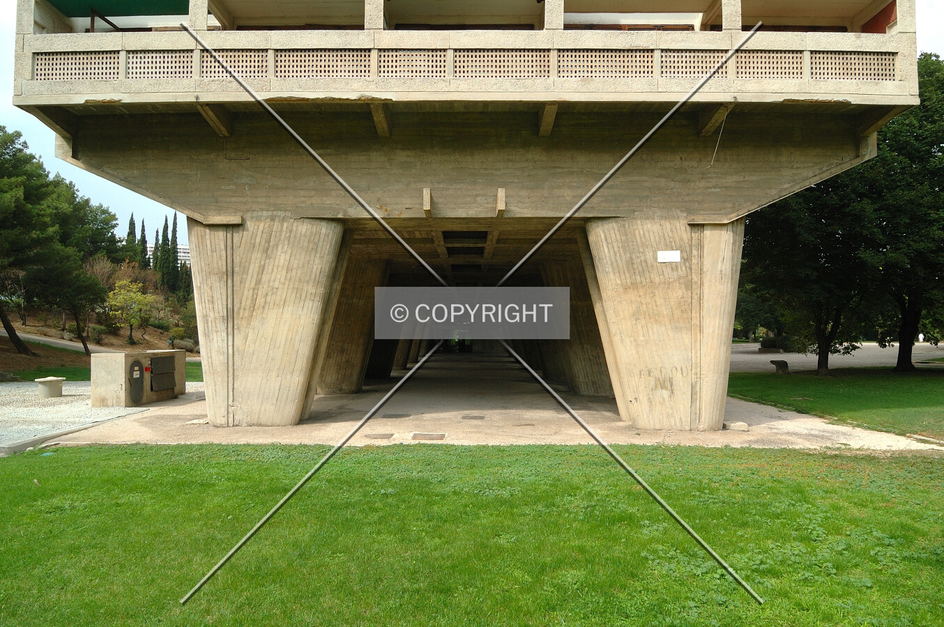 Photo 157-466-104
