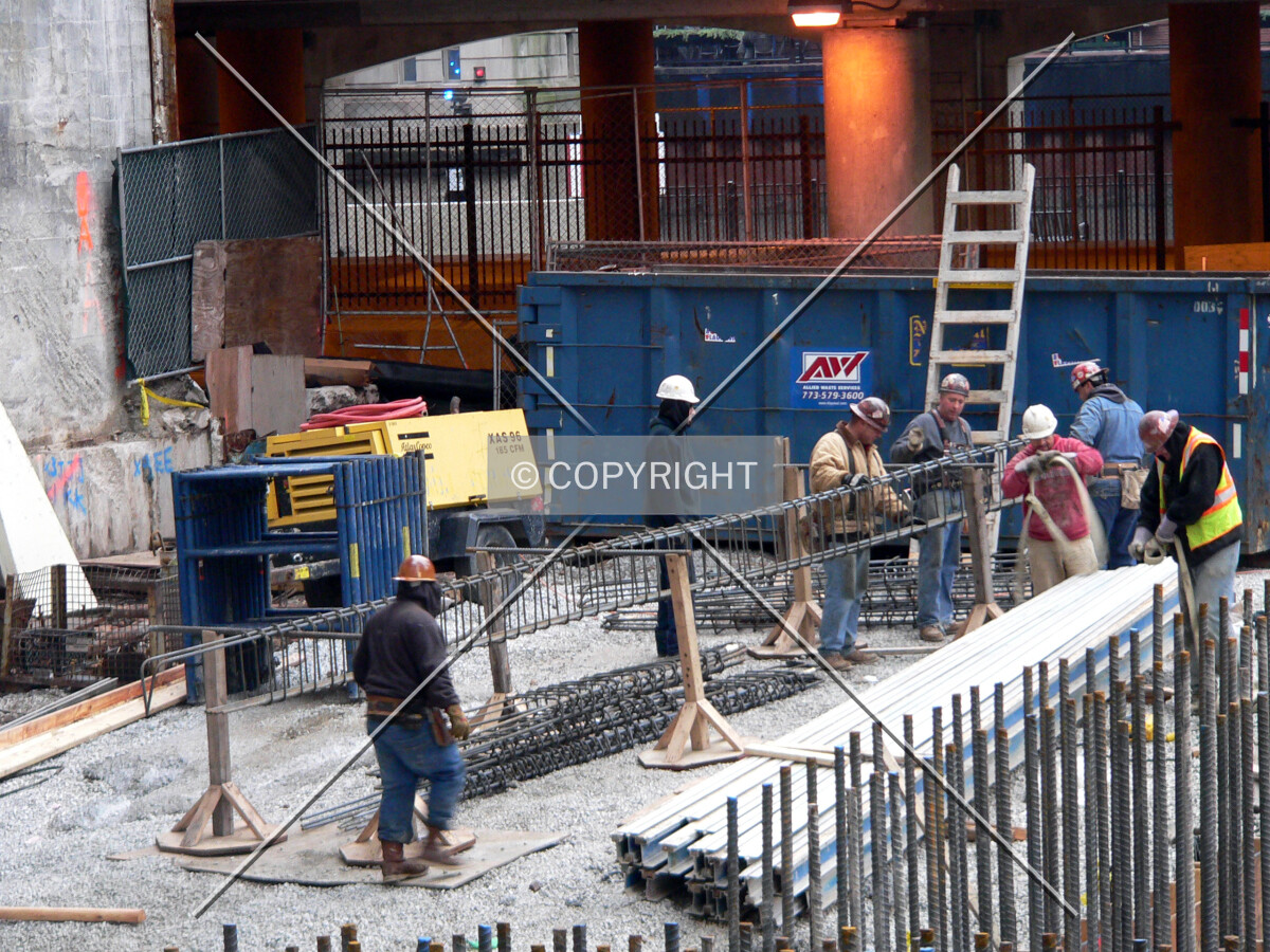 Assembling column rebar cages