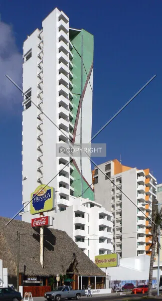 Photo 157-746-767