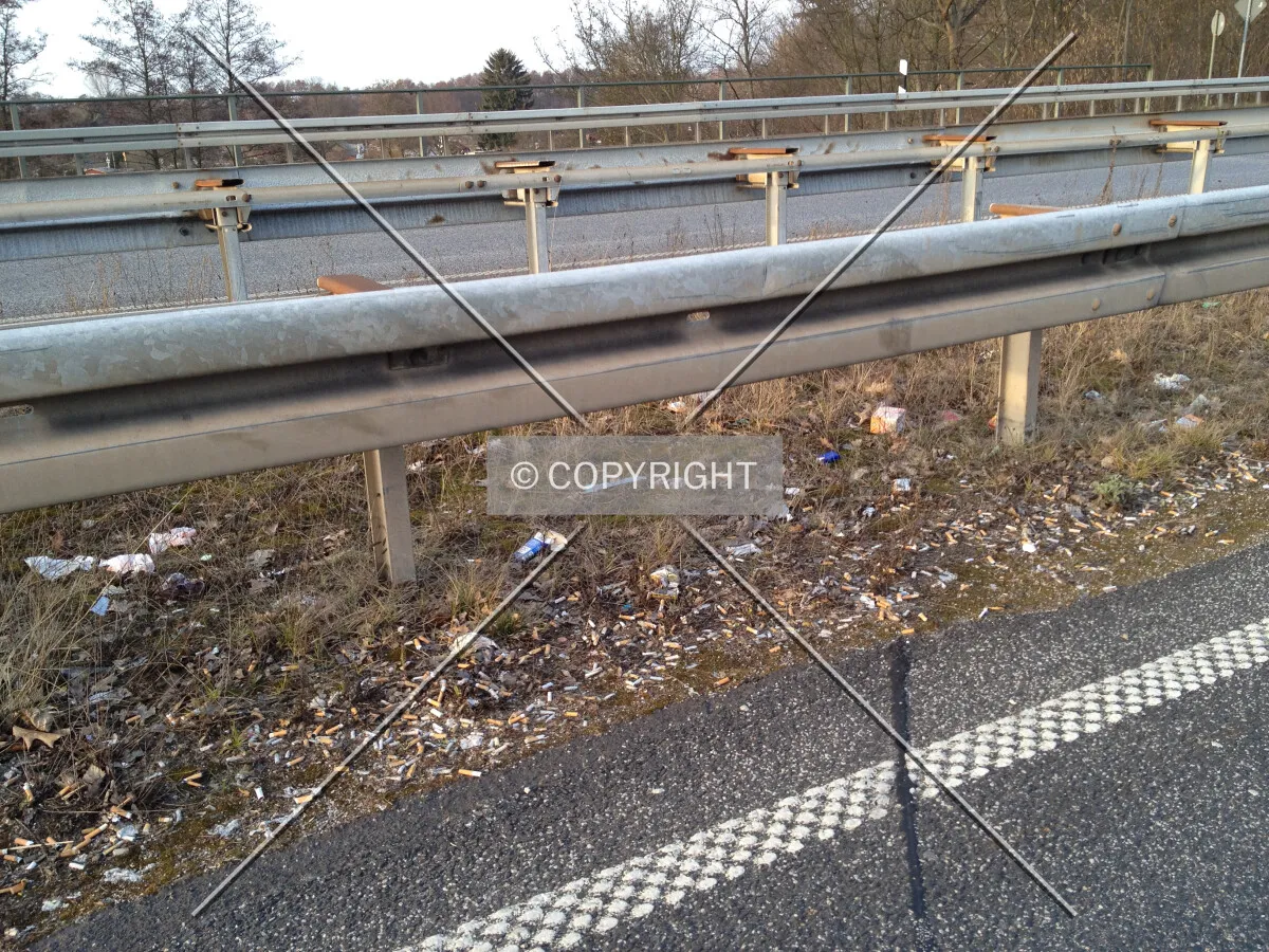 Crash barrier