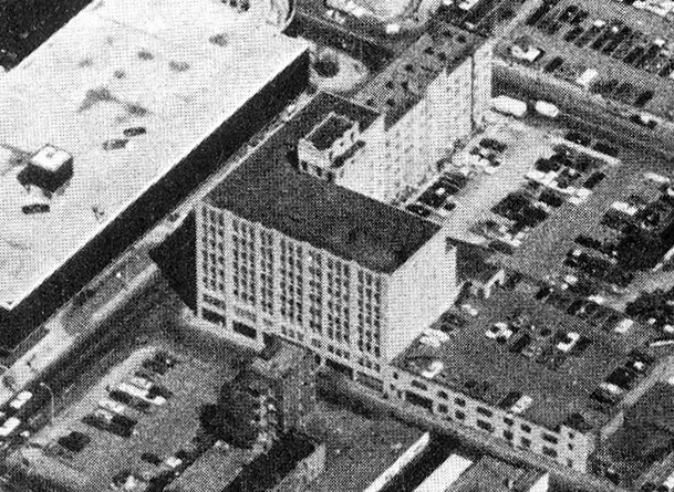 Photo 158-232-351