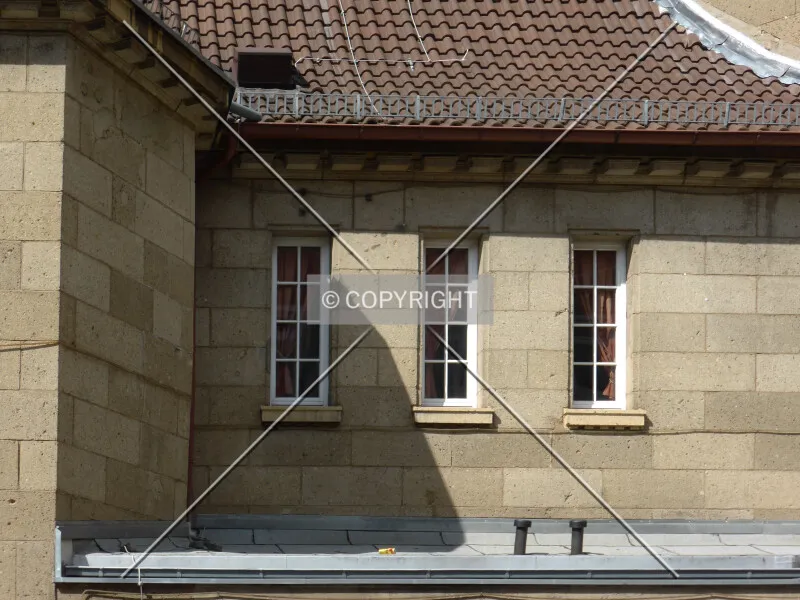 Photo 158-574-851