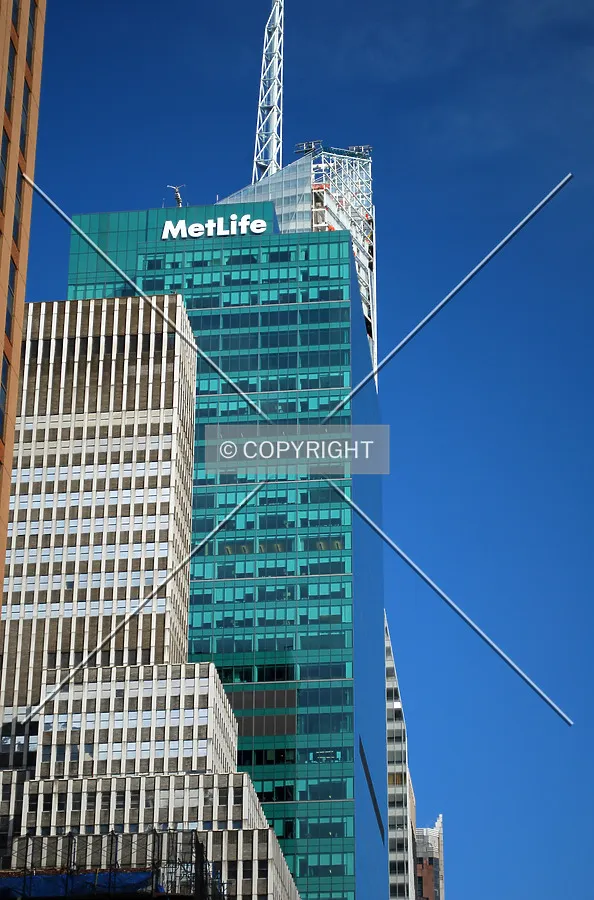 Looking up from 6th Avenue
