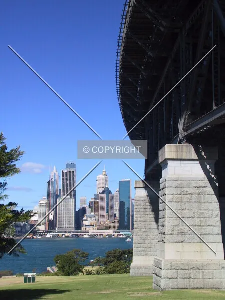 Photo 158-997-548