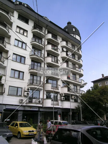 Photo 159-727-424