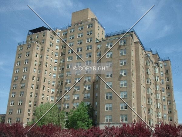 West facade across Kingshighway Boulevard