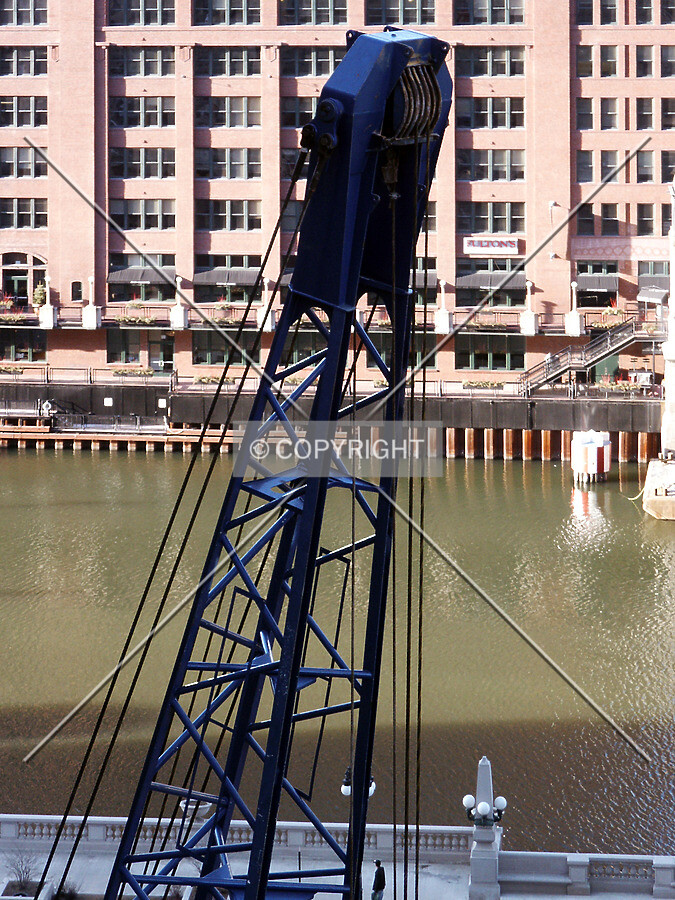 Top of a foundation crane