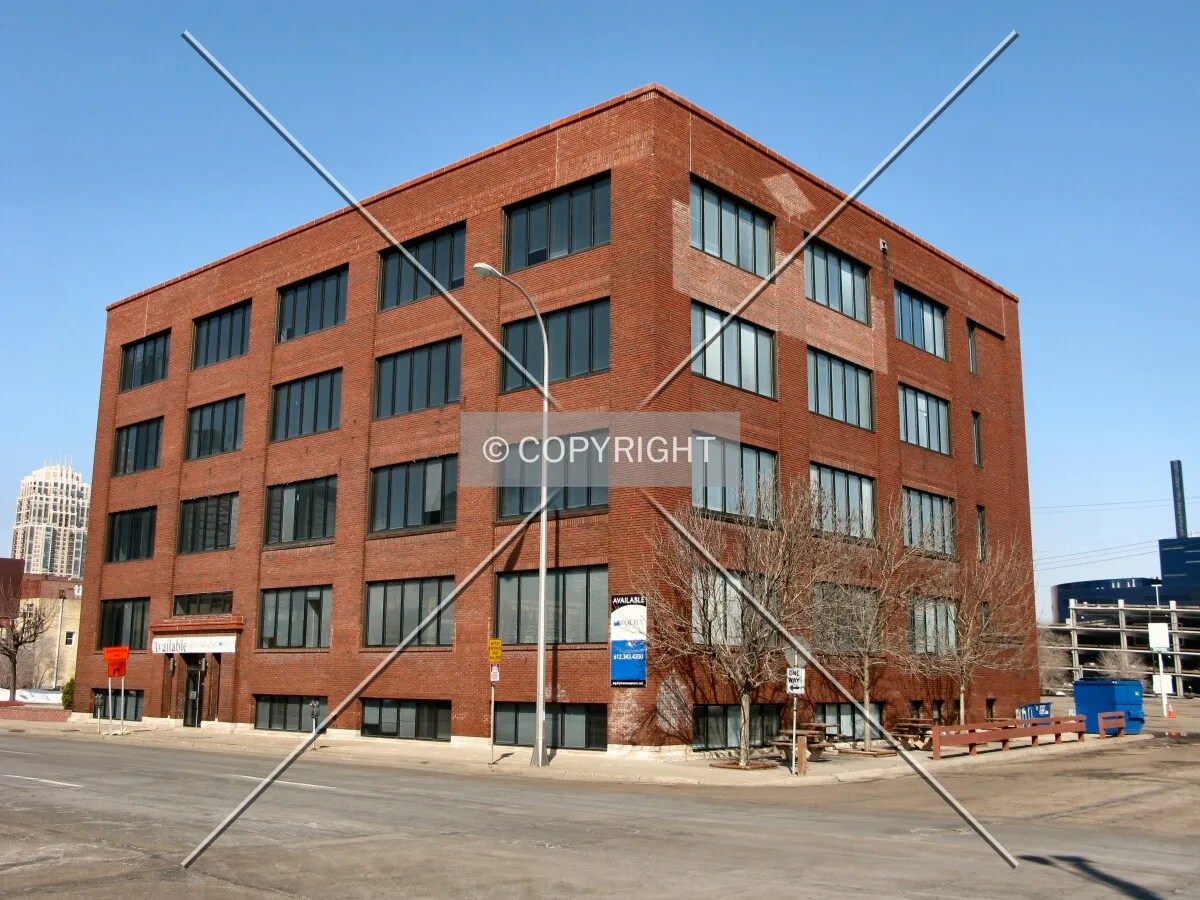 View to the north across 3rd Street/9th Avenue South