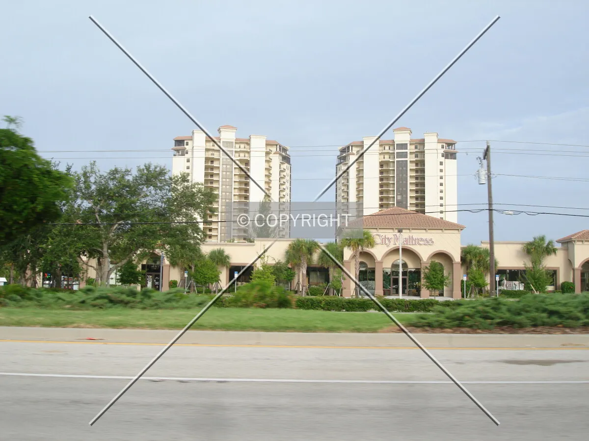 Photo 160-066-877
