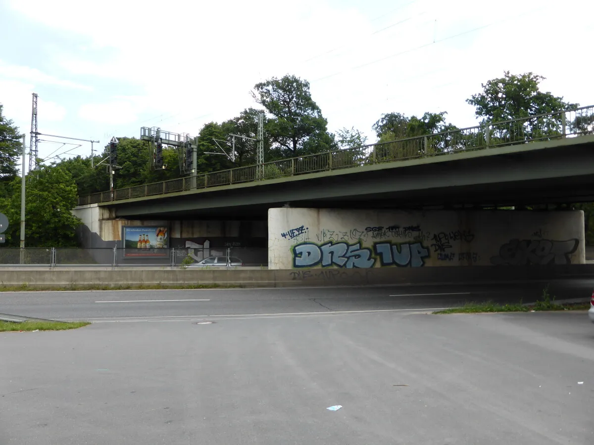 Photo 160-262-637