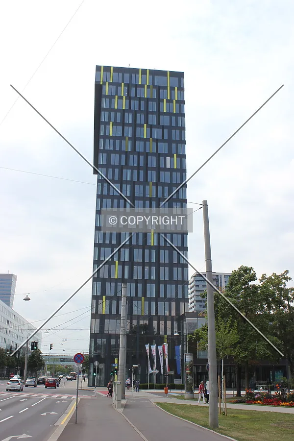 Photo 160-272-429