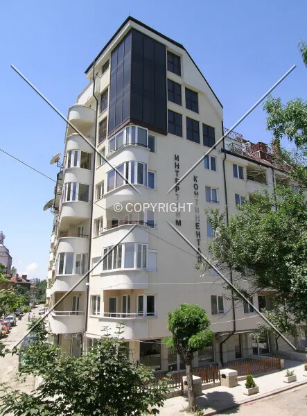 Photo 160-325-946