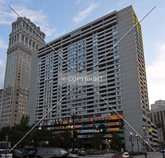 Photo 160-714-441