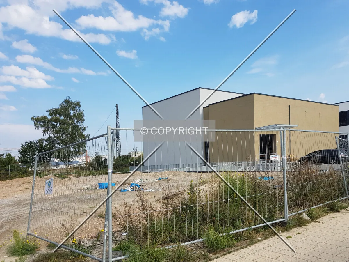 Photo 161-220-028