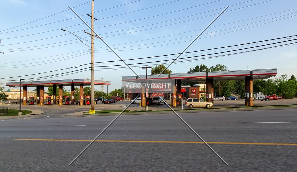 Photo 161-353-733