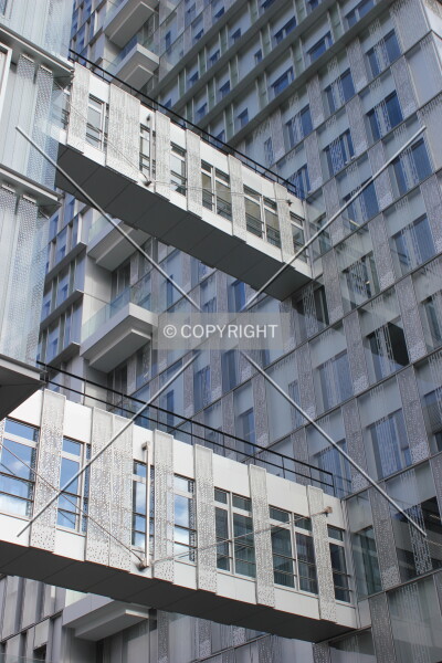 Photo 161-456-803