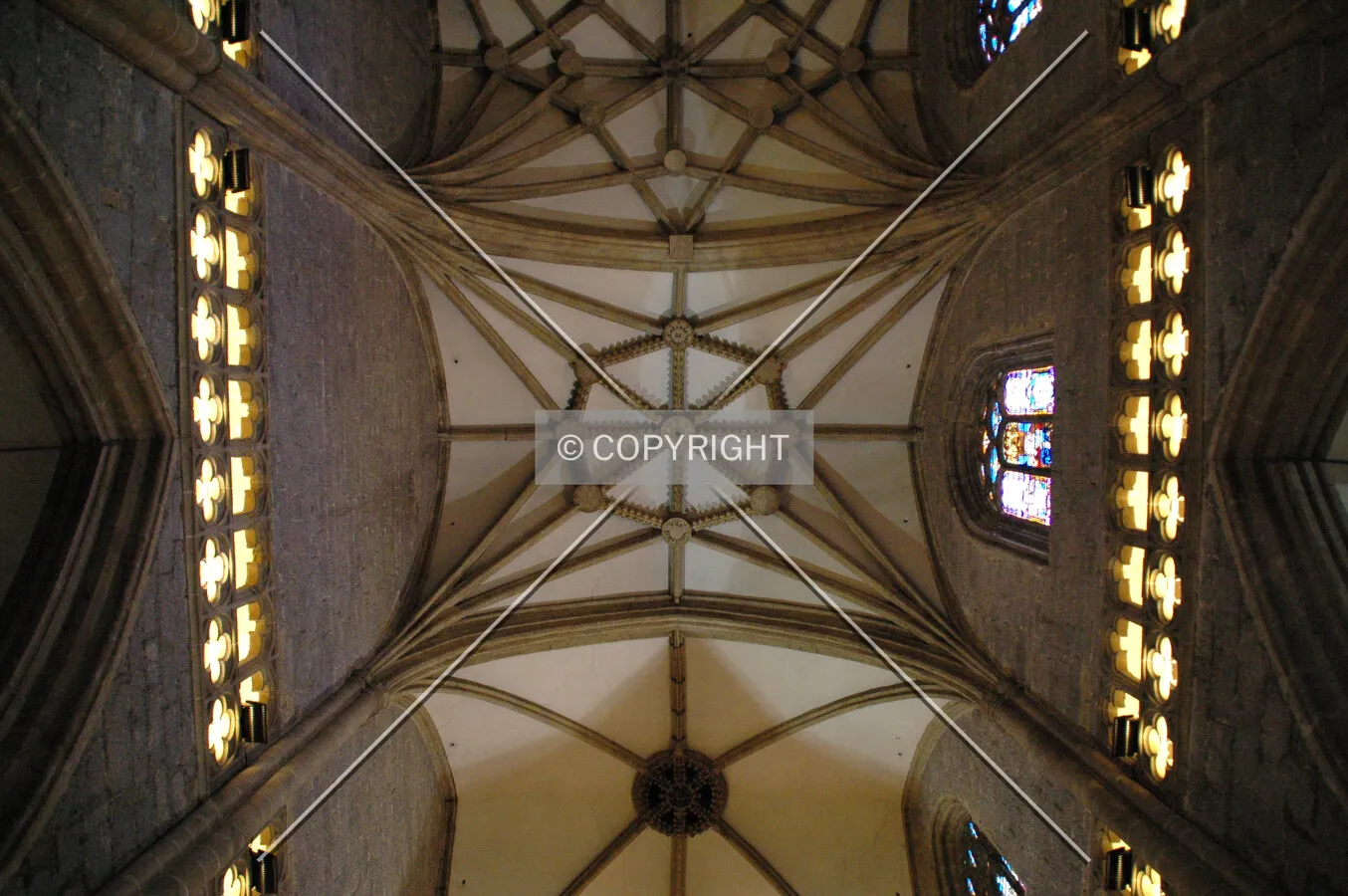 Photo 161-608-704