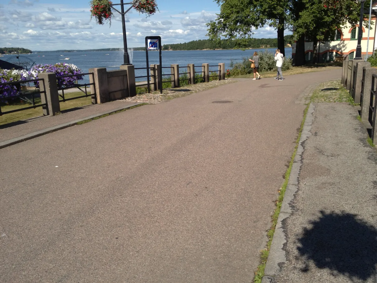 Photo 161-724-948