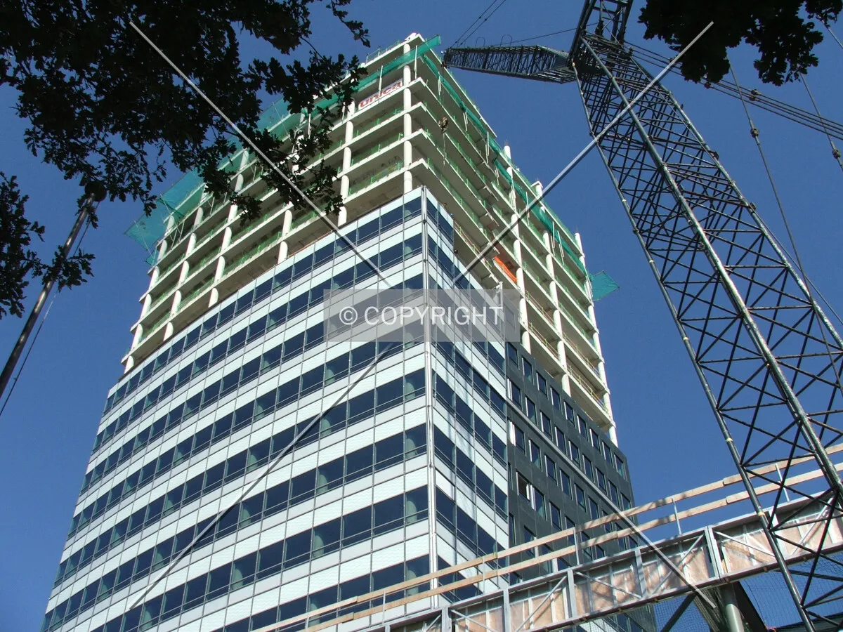 Looking up from Spoolderparkweg