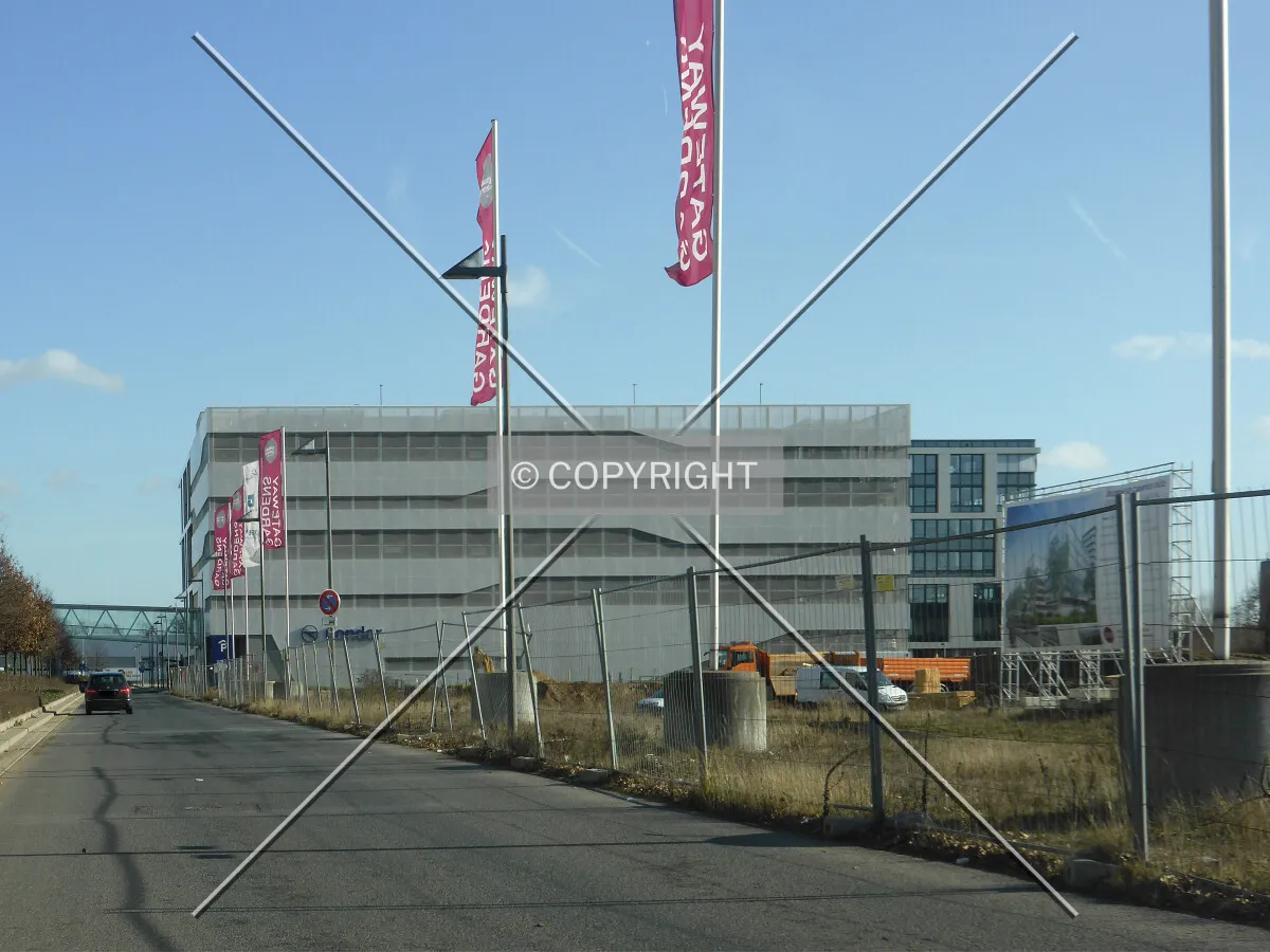 Photo 162-197-504