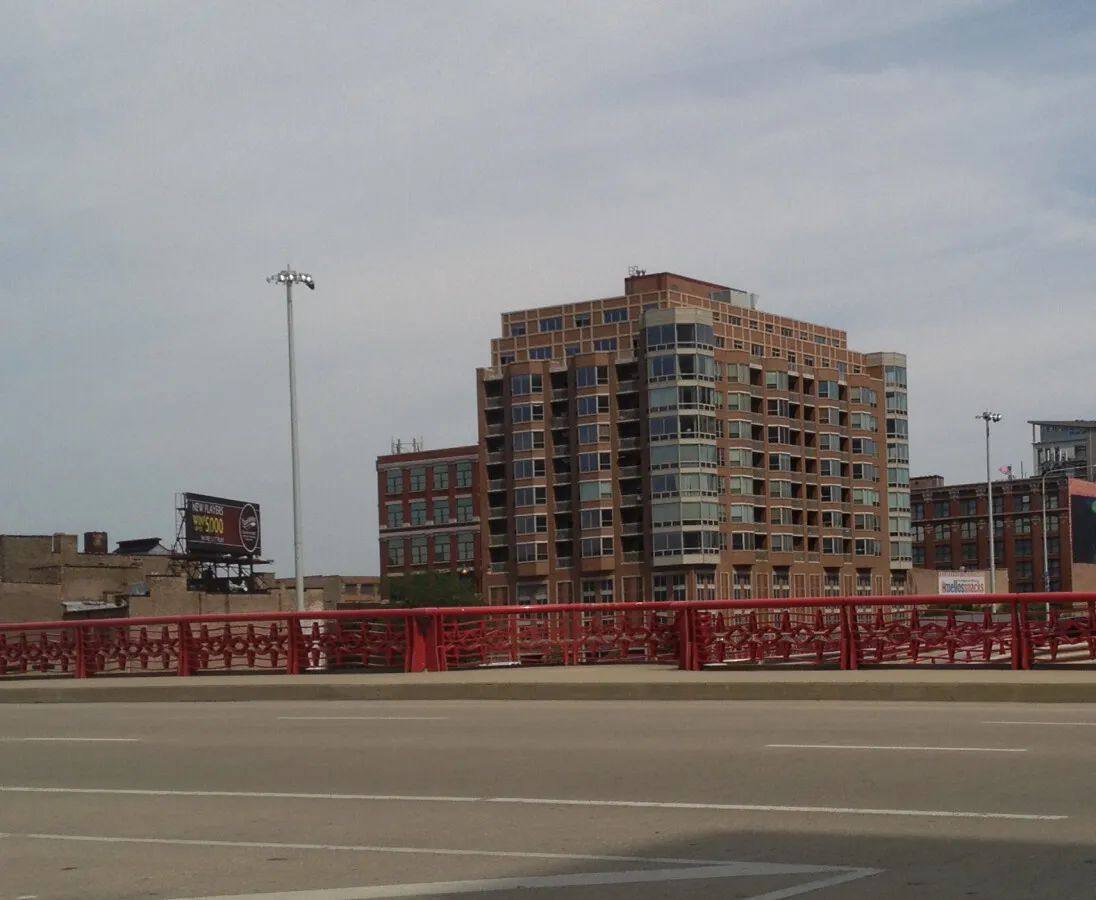 Photo 162-203-926