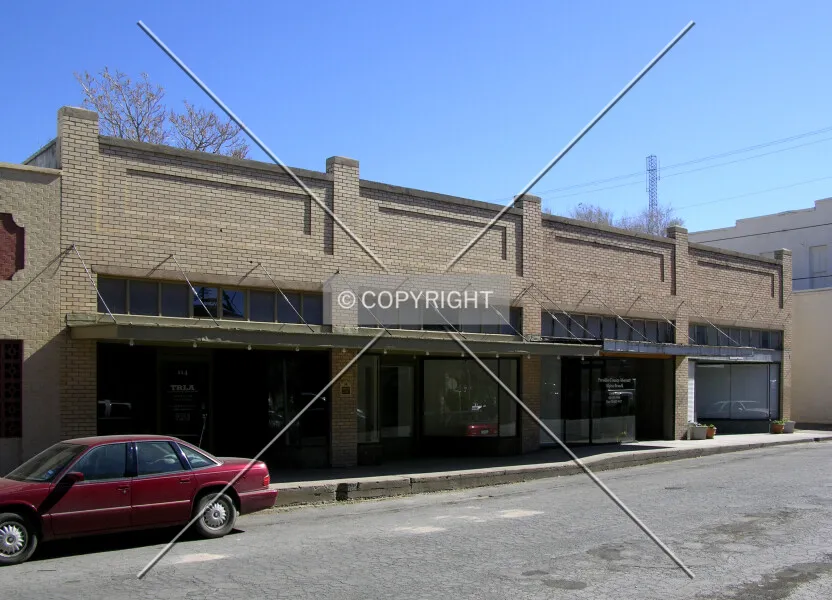 Photo 162-455-098