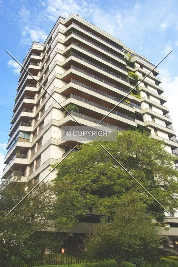 Lateral view as seen from across Barão de Santo Ângelo Street