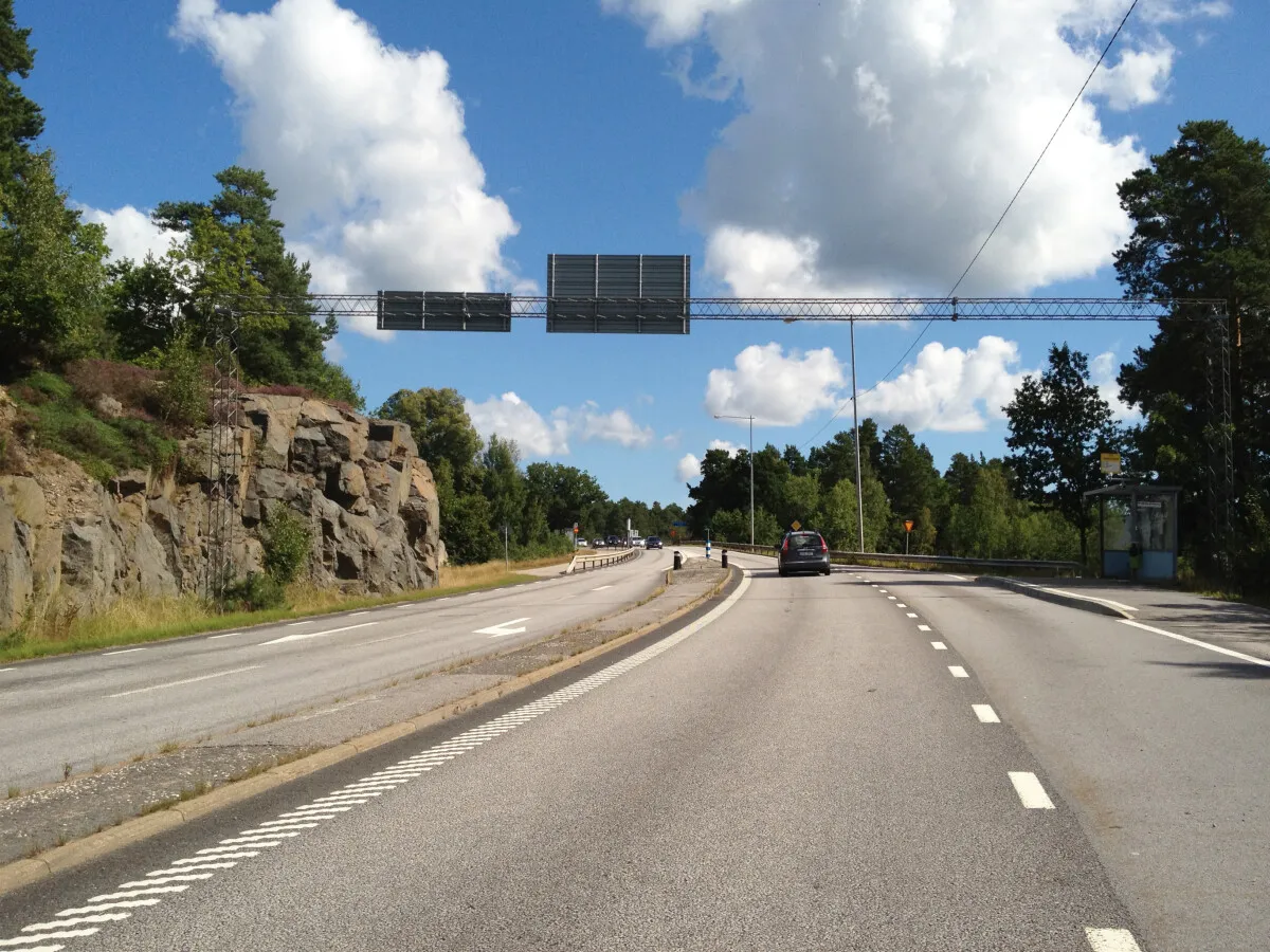Photo 162-741-016