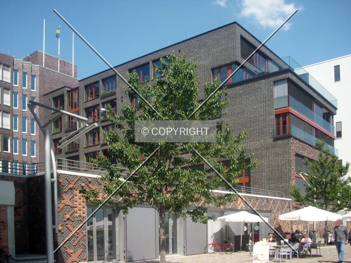 Photo 163-012-763
