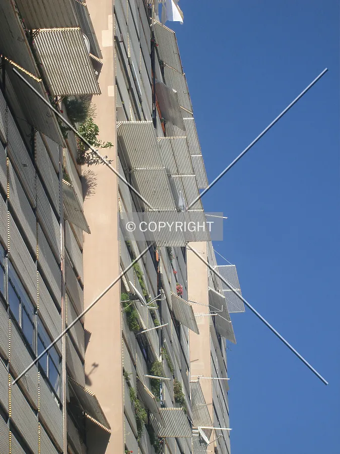 Photo 163-063-443