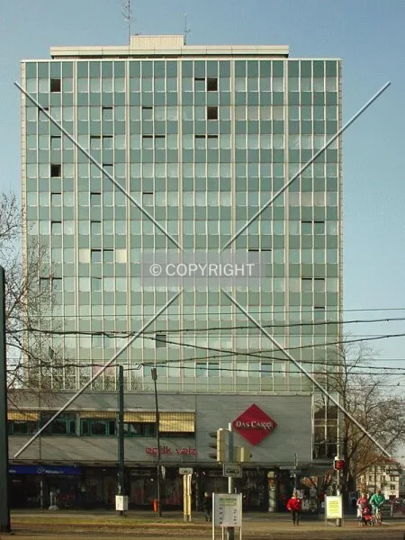 Photo 163-143-568