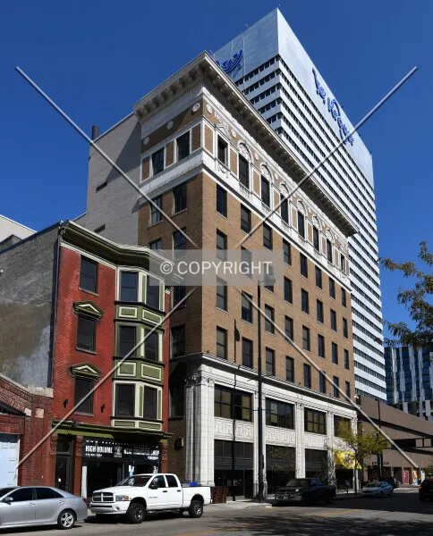 Photo 163-361-798