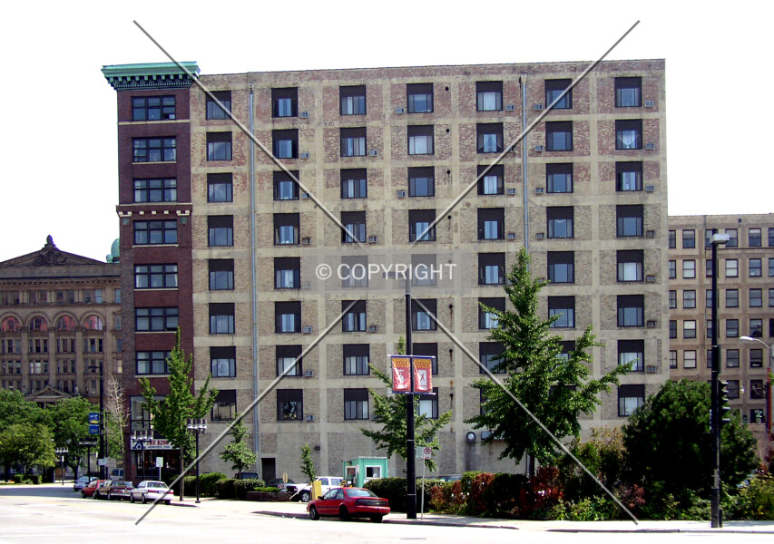 Photo 163-733-893