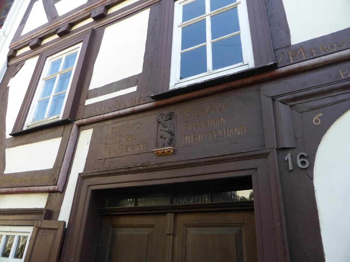 Photo 164-374-856