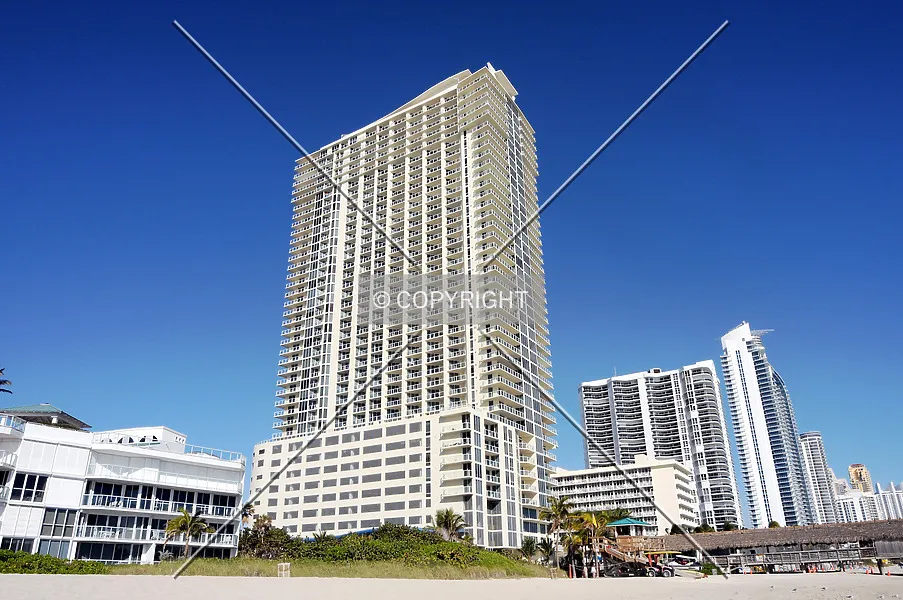 Photo 164-808-320
