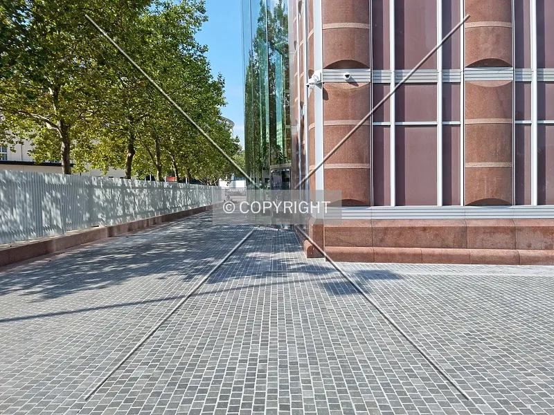 Photo 164-990-719