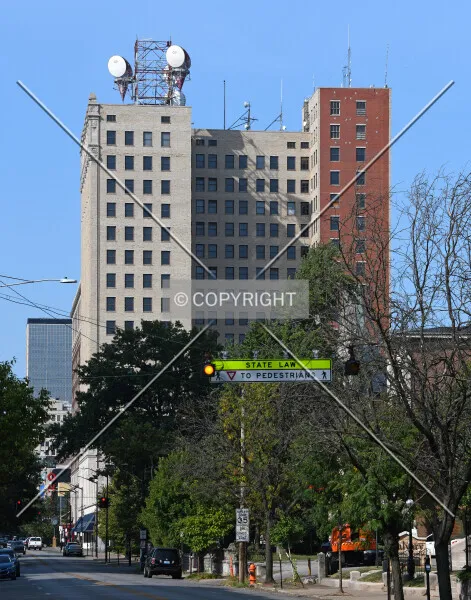 Photo 165-034-611