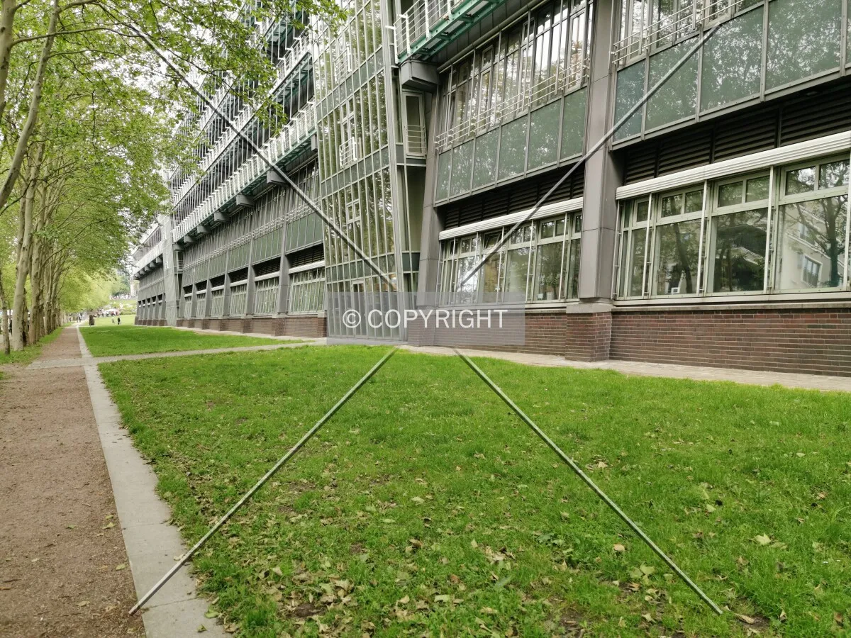 Photo 165-131-028