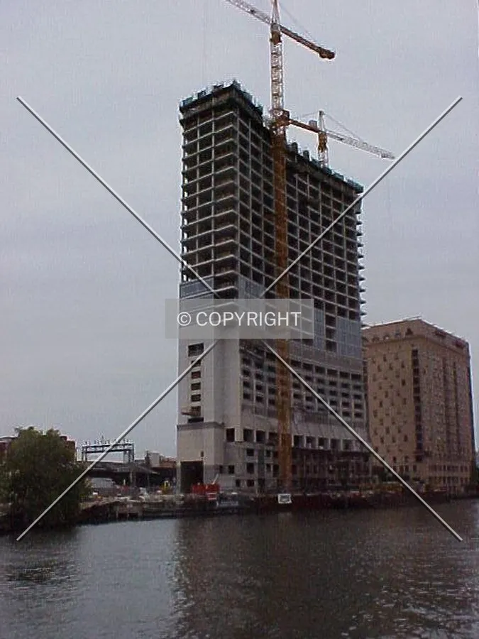 Looking northwest from the Chicago River