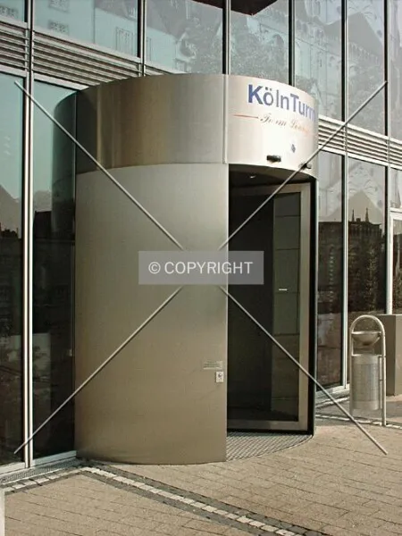 Photo 165-156-892