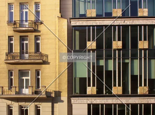 Close-up of the connection with the neighboring tenement house