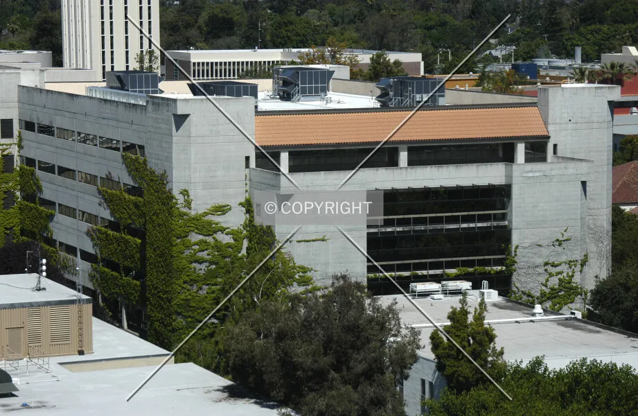 Photo 165-427-033